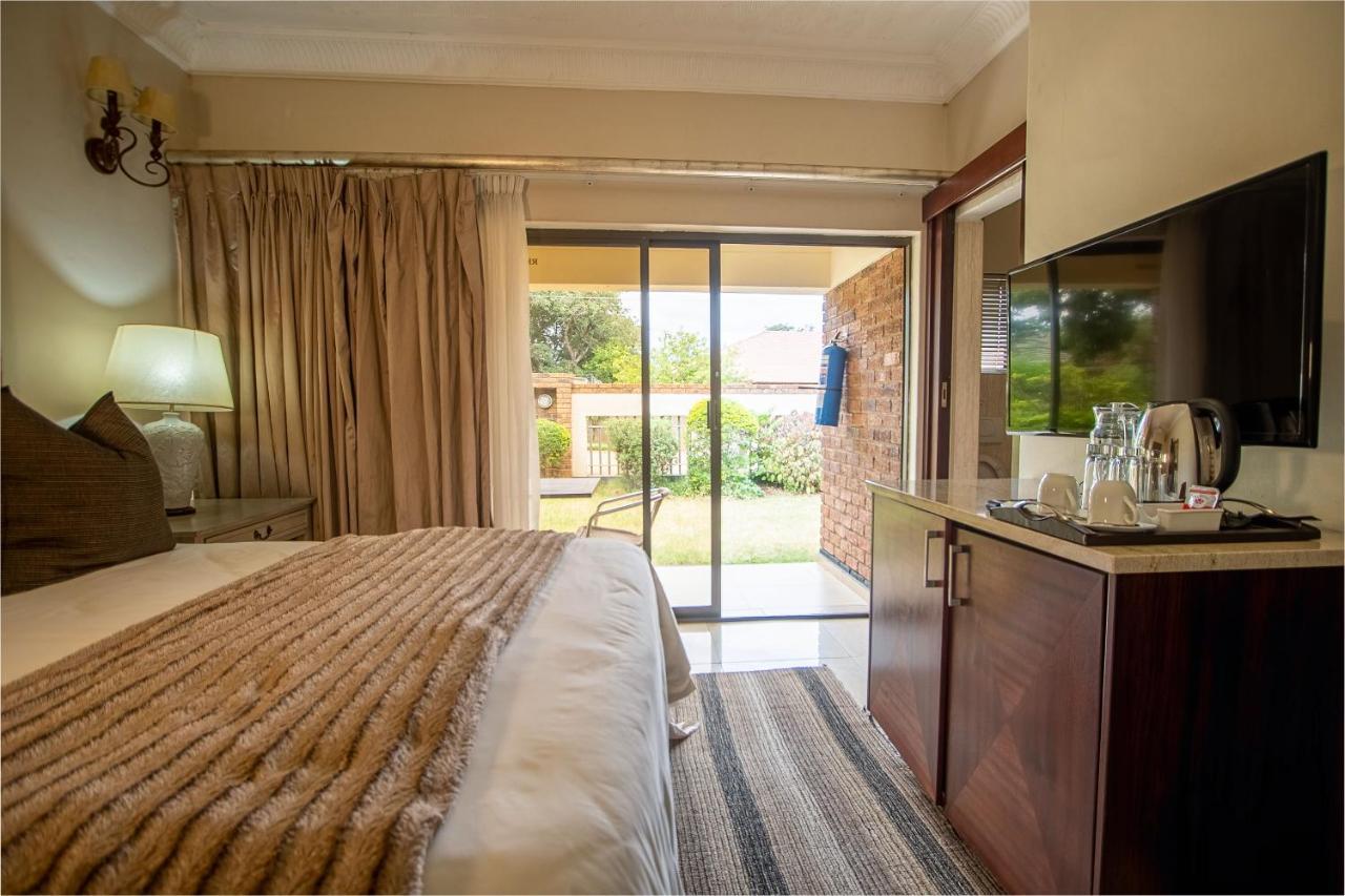 The Victoria Falls Deluxe Suites Экстерьер фото
